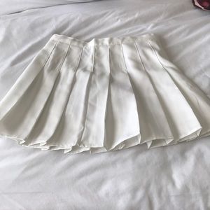 Skirt never worn!